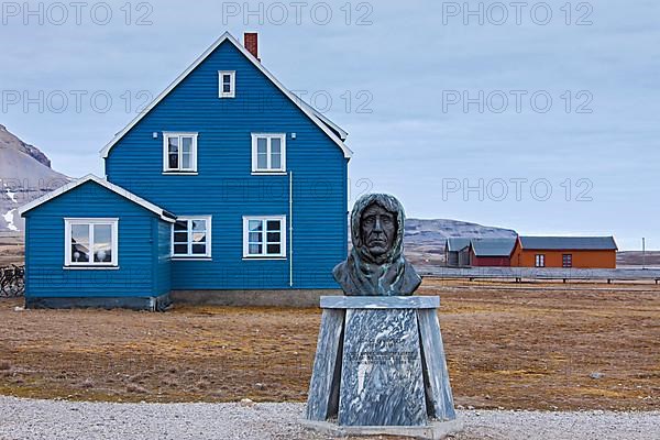 Statue of the Norwegian explorer Roald Amundsen in the remote village of Ny Alesund