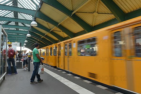 Schoenhauser Allee train station