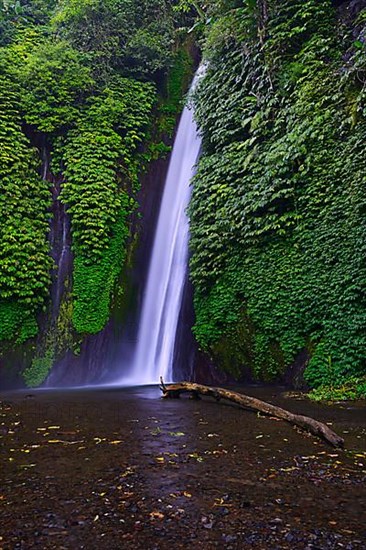 Munduk Waterfall