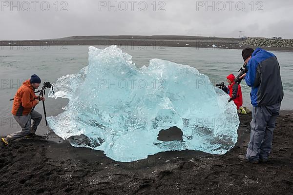 Ice on the beach