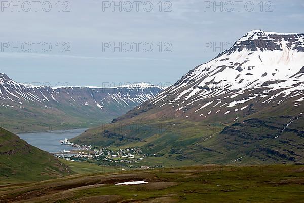 Landscape between Seydisfjoerdur and Egilsstadir