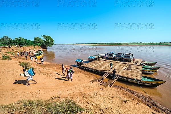 Four-wheel drive car on the ferry at Belo sur Tsiribihina