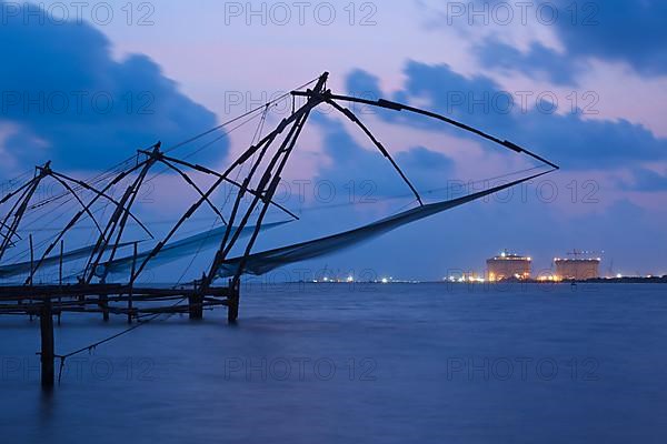 Kochi chinese fishnets in twilight. Fort Kochin