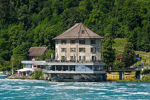 Schloessli Woerth am Rheinfall