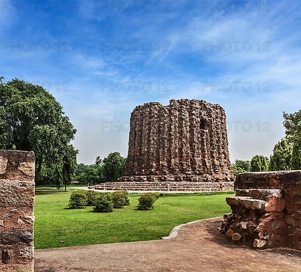 Alai Minar ruins