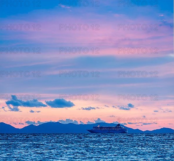 Vacation cruise background