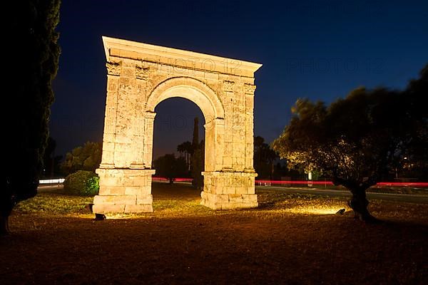 Old roman triumphal arch