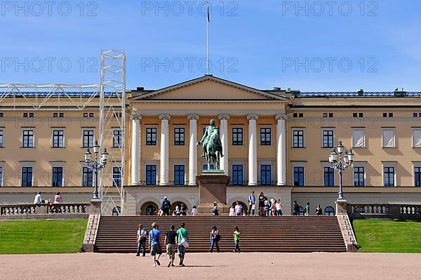 Equestrian statue of King Charles III John