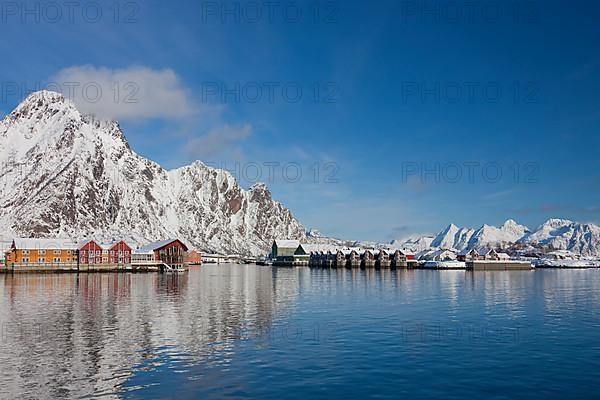 Robur holiday homes near Svolvaer