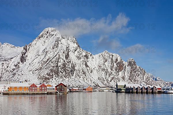 Robur holiday homes near Svolvaer