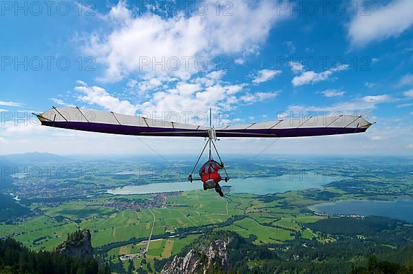 Hang glider at Tegelberg