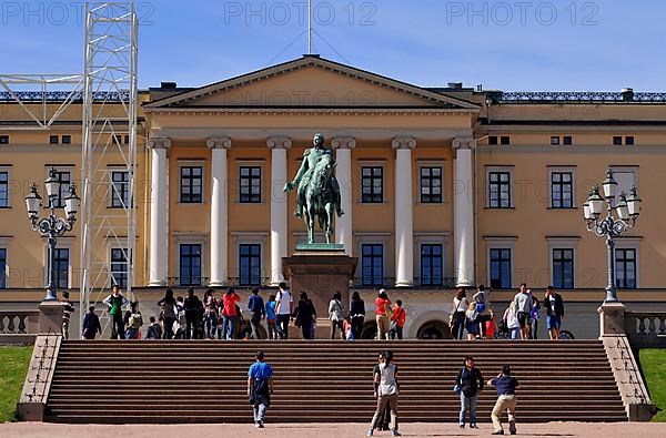 Equestrian statue of King Charles III John