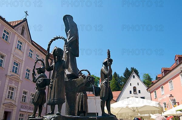 Taenzelfestbrunnen