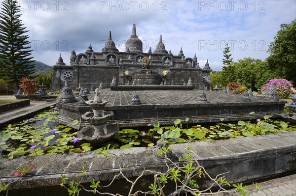 Large altar