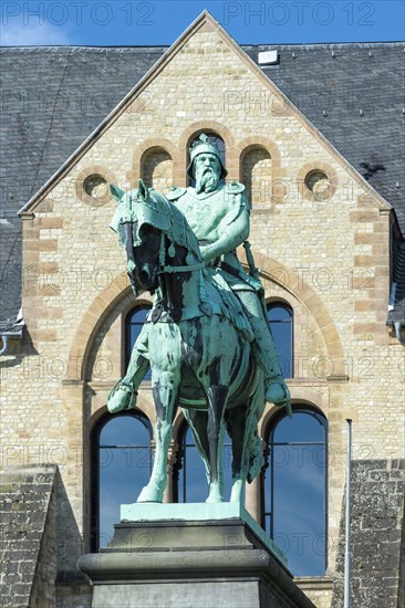 Equestrian statue of Emperor Frederick Barbarossa