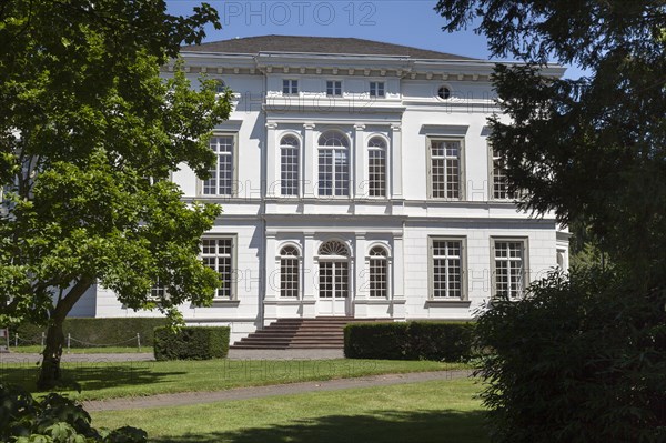 Palais Schaumburg