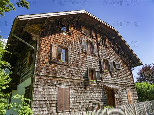 House with wooden shingles at the Wolfgangsee in the Salzkammergut