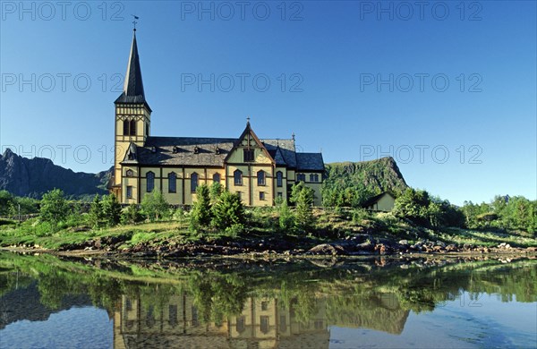 Kabelvag village church