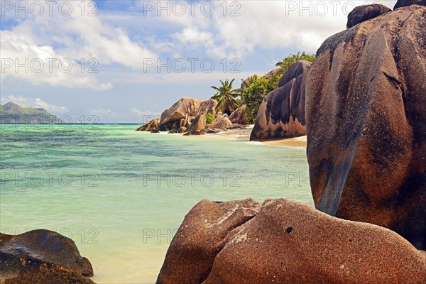 Beach and granite rocks at the dream beach Source d'Argent