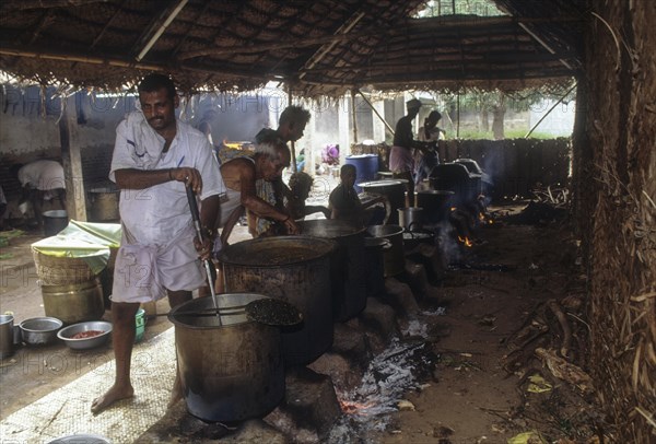 Preparing food for Nattukottai Chettiar or Nagarathar wedding feast in Chettinad