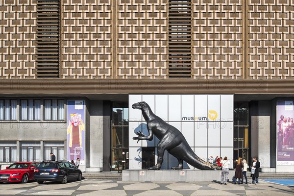 Dinosaurs at the entrance of the Royal Belgian Institute of Natural Sciences