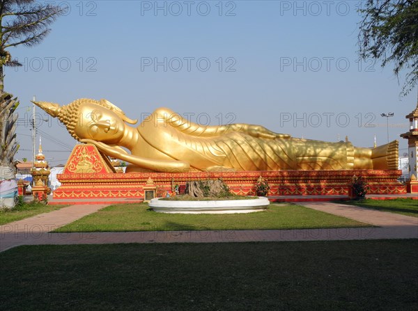 Reclining Buddha