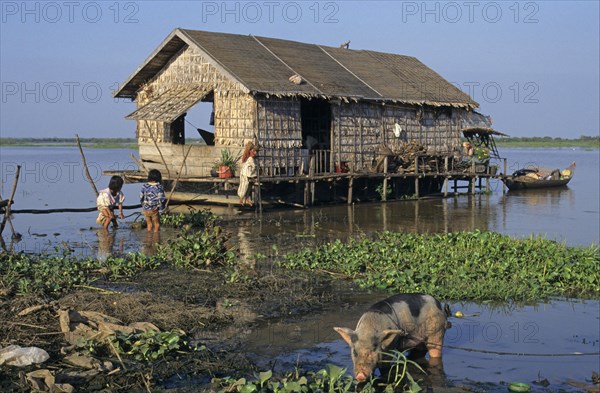 Floating house