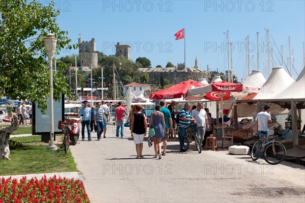 Promenade with castle view