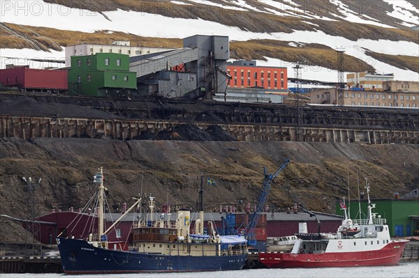 Ships for ecotourism in the harbour of Barentsburg