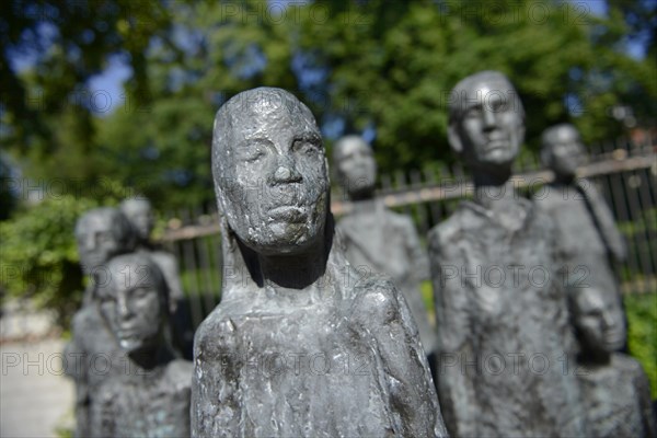Sculpture Jewish Victims of Fascism