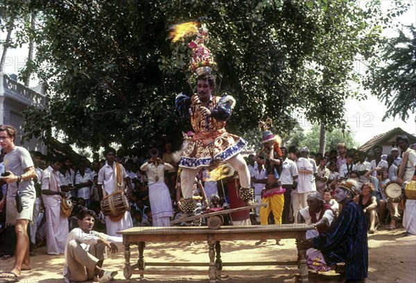 Karagam dance