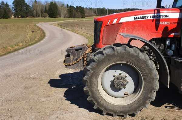 Massey Ferguson 5480 tractor