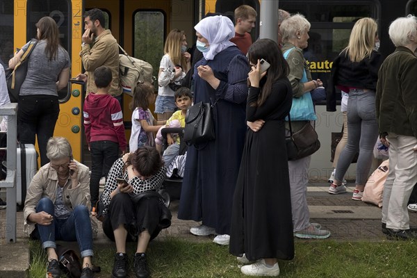 Chaos in local transport