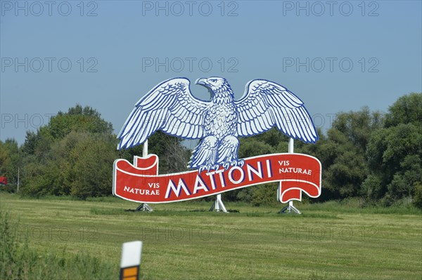 Advertising Mattoni Mineral Water