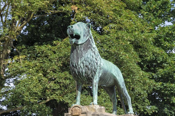 Replica of the bronze statue of the Braunschweig Lion