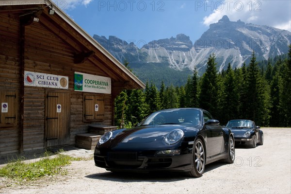 Porsche at Cibiana Pass