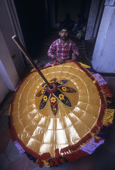 Making temple umbrella at Chintadripet in Chennai