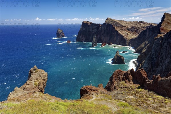 View from the viewpoint Miraduoro da ponta do rosto