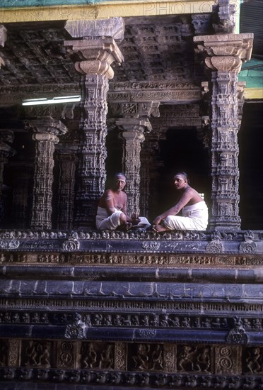 The Nritta Sabha or the hall of dance with some fine pillars is in the form of a chariot drawn by horses in Chidambaram