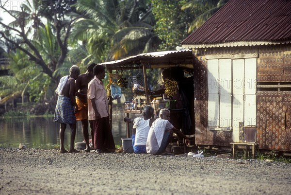 A Petty Shop on Alappuzha to Changanassery route