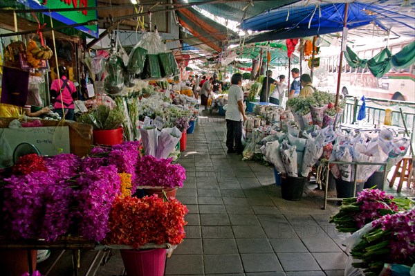 Flower vendors at Pak Khlong Talat market in Bangkok