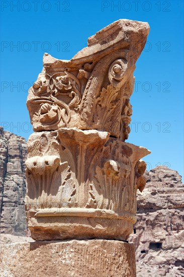 Corinthian column fragment