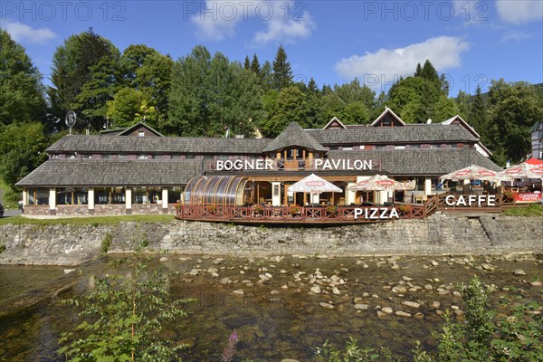 Bogner Pavilon
