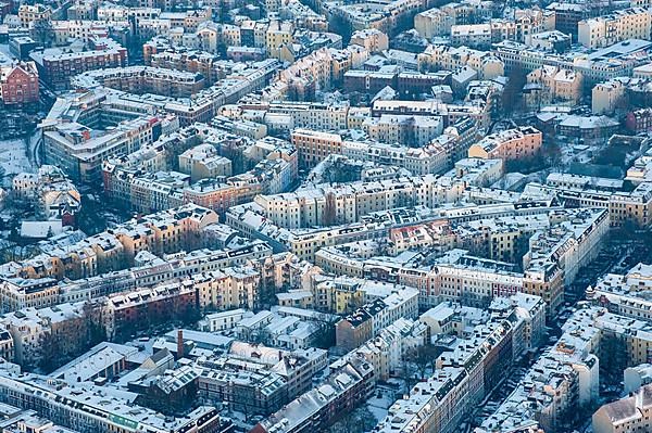 Aerial view of Hamburg Ottensen in winter