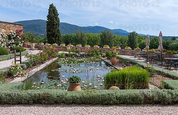 Garden of Lourmarin Castle