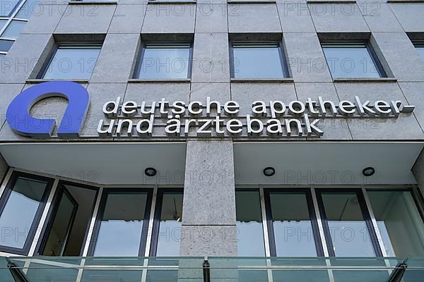 Deutsche Apotheker- und Aerztebank apoBank