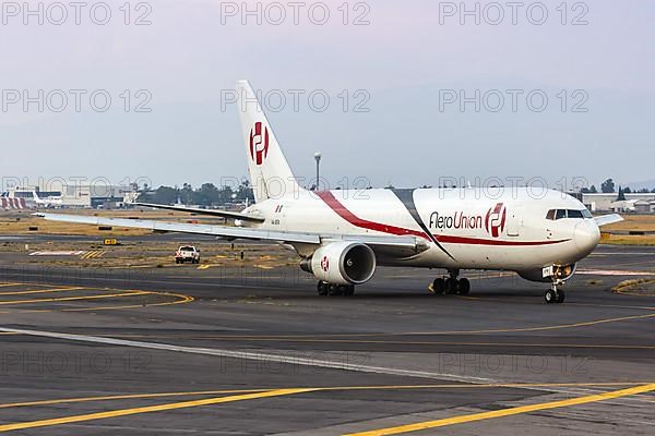 An AeroUnion Boeing 767-200ER