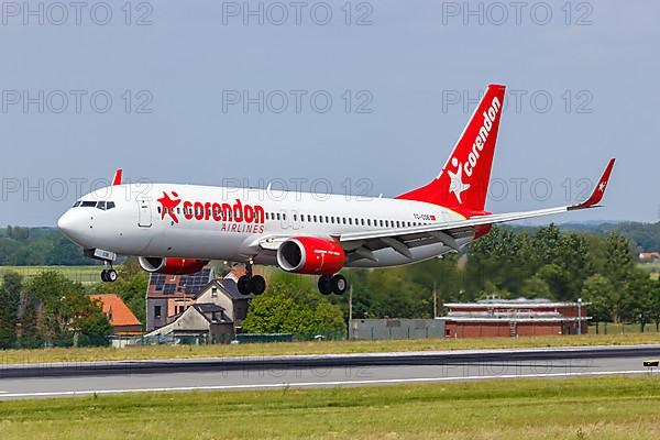 A Corendon Airlines Boeing 737-800 aircraft with registration TC-COE at Brussels Airport