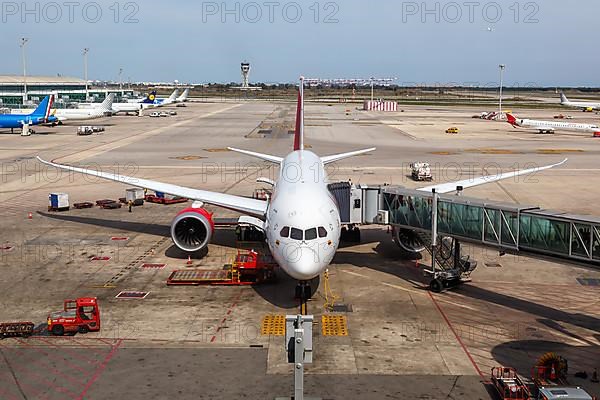 A Boeing 787-8 Dreamliner aircraft of Avianca with registration N780AV at Barcelona Airport