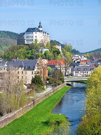 Town view with upper castle and river Weisse Elster